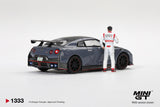 Nissan GT-R (R35) Nismo 2024 Tsukuba Production Car Lap Record with Matsuda Figure  - MINI GT - 1:64 Modellauto 1/64