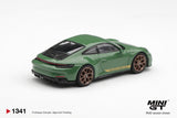 Porsche 911 (992) GT3 Touring (Auratium Green) - MINI GT - 1:64 Modellauto 1/64
