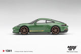 Porsche 911 (992) GT3 Touring (Auratium Green) - MINI GT - 1:64 Modellauto 1/64