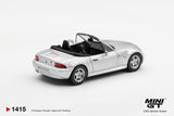 BMW Z3 (LHD) (Titanium Silver) - MINI GT - 1:64 Modellauto 1/64