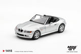 BMW Z3 (LHD) (Titanium Silver) - MINI GT - 1:64 Modellauto 1/64