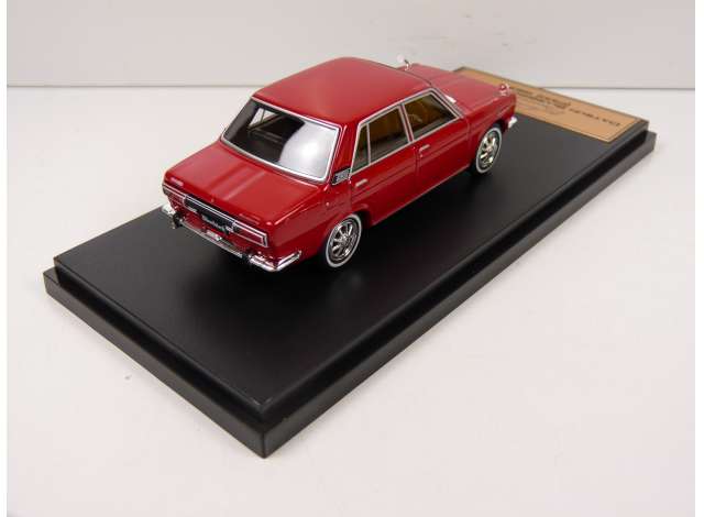 Datsun Bluebird 1600 SSS 1969 (Norev) 1/43e Datsun Bluebird 1600 SSS 1969 (Norev) 1/43e
