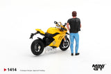 Ducati Panigale V4 S with Figure (Giallo) - MINI GT - 1:64 Modellauto 1/64
