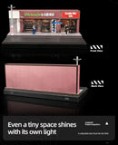 Road Shop Miniature Scene with Figures and Accesories - Black Box Diorama - 1:64 Modellauto 1/64