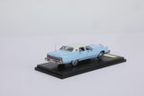 Lincoln Continental Town Car 1979 (Wedgewood Blue) - SunStar - 1:64 Modellauto 1/64