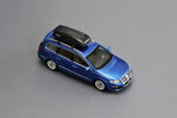 Volkswagen Passat R36 Wagon (Blau) - Street Weapon - 1:64 Modellauto 1/64