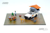 Toyota Land Cruiser (FJ60) Car Camping Diorama Set - INNO64 - 1:64