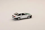 Toyota Sprinter Trueno Keiichi Tsuchiya Street 2011 (White/Green) - HOBBY JAPAN - 1:64 Modellauto 1/64