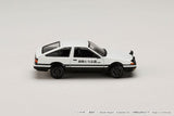 Toyota Sprinter Trueno (AE86) / INITIAL D Takumi Fujiwara VS Keisuke Takahashi Re-release with a special collectible card included - HOBBY JAPAN - 1:64 Modellauto 1/64