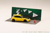 Honda Civic (EK9) Tomoyuki Tachi/Todo School VS Takumi Initial D Diorama Set Re-release with a special collectible card included - HOBBY JAPAN - 1:64 Modellauto 1/64