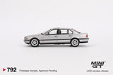 BMW 750iL (LHD) (Aspen Silver Metallic) - MINI GT - 1:64 - Modelcars Passion