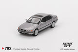 BMW 750iL (LHD) (Aspen Silver Metallic) - MINI GT - 1:64 - Modelcars Passion