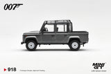 Land Rover Defender 110 Crew Cab James Bond “Skyfall” - MINI GT - 1:64 Modellauto 1/64