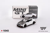 Nissan GT-R Nismo (R35) 2024 (LHD) (Brilliant White Pearl) - MINI GT - 1:64
