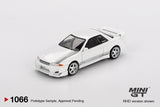 Nissan Skyline GT-R (R32) VeilSide Combat C-I (RHD) (White) - MINI GT - 1:64