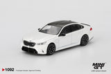 BMW M5 (LHD) (Alpine White) - MINI GT - 1:64 Modellauto 1/64