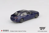 BMW i7 xDrive60 (LHD) (Tanzanite Blue Metallic) - MINI GT - 1:64 Modellauto 1/64