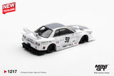 Nissan Skyline GT-R (R32) Kaido Works TAS 2025 - MINI GT - 1:64 Modellauto 1/64
