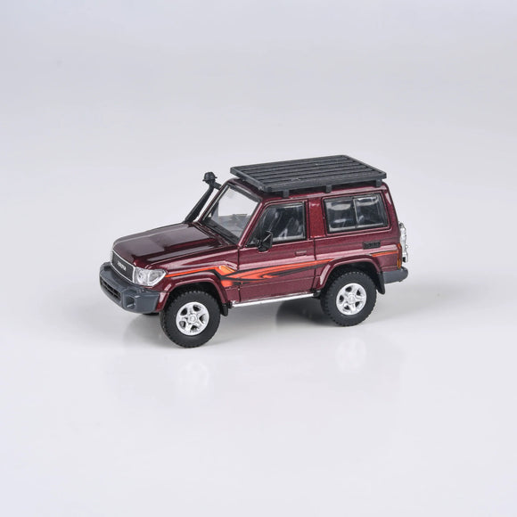 Toyota Land Cruiser LC 71 2014 (Red) (LHD) - PARA64 - 1:64