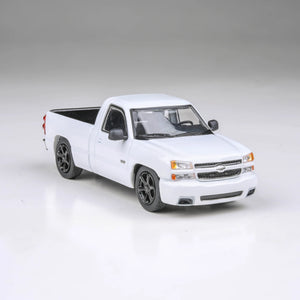Chevrolet Silverado Single Cab 2006 (Summit White) - PARA64 - 1:64