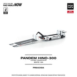 Fuso 300 Pandem Flatbed Transporter (White) - Pop Race - 1:64 Modellauto 1/64