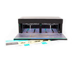 Pit Garage Diorama Mercedes-AMG Petronas Formula One Team - Tarmac Works - 1:64