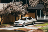 Lexus LS400 (UCF10) (Pearl White) - Tarmac Works - 1:64 Modellauto 1/64