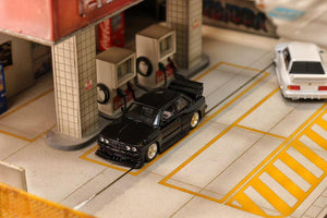 BMW LTO E30 (Schwarz) - Street Weapon - 1:64