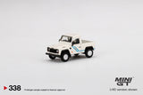 Land Rover Defender 90 Pickup - MINI GT - 1:64